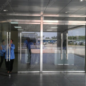 gia-cong-cua-cong-inox-da-hinh-2