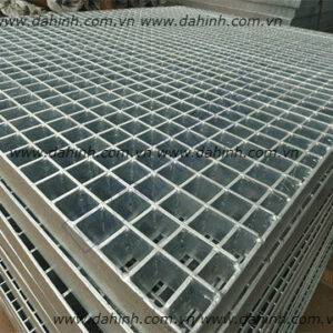 gia-cong-tam-thoat-san-inox-khu-vuc-ha-noi-1