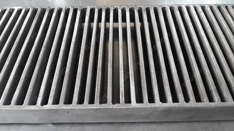Tấm thoát sàn bằng thép mạ kẽm