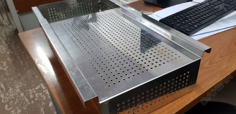 Tấm inox 304 đột lỗ