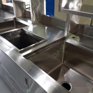 gia công tủ bếp inox công nghiệp cỡ lớn