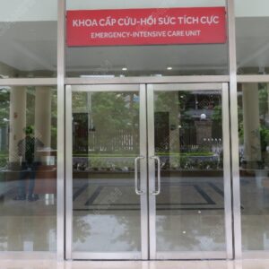 gia công cửa cổng cabin thang máy inox