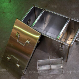 Gia công Bể tách mỡ, bể lọc rác inox