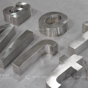 Gia công chữ nổi inox