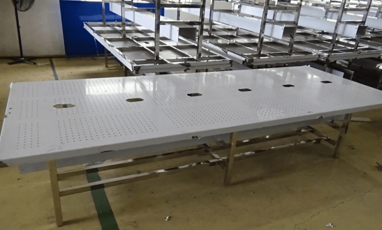 Bàn thao tác inox