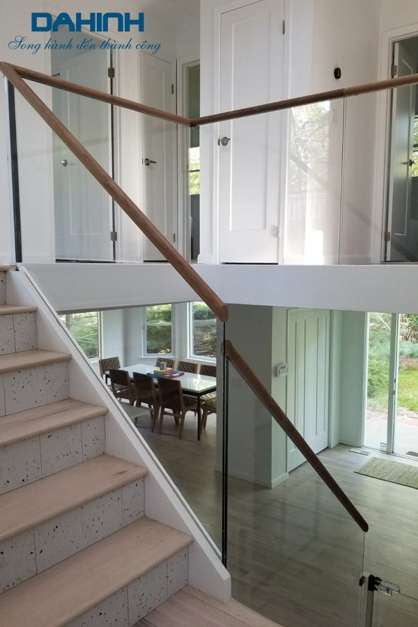 lan can inox đẹp