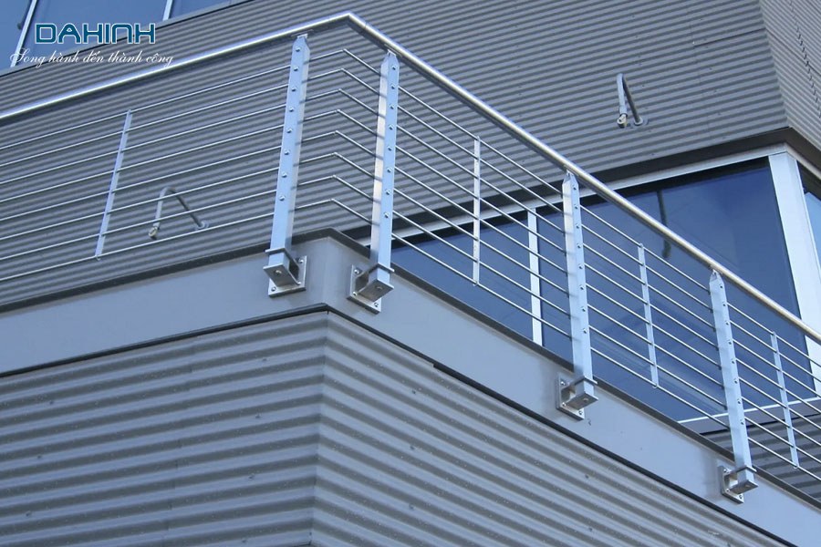 lan can inox đẹp