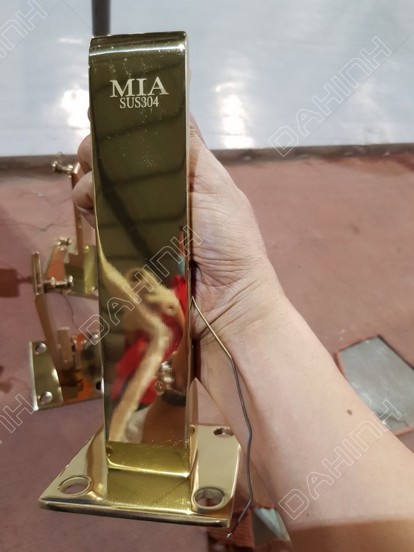 phụ kiện lan can inox đẹp