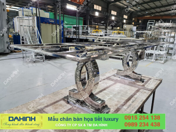 chân bàn inox